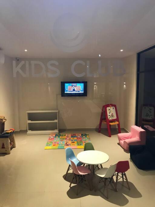 Penthouse Selvanova Coto6 *